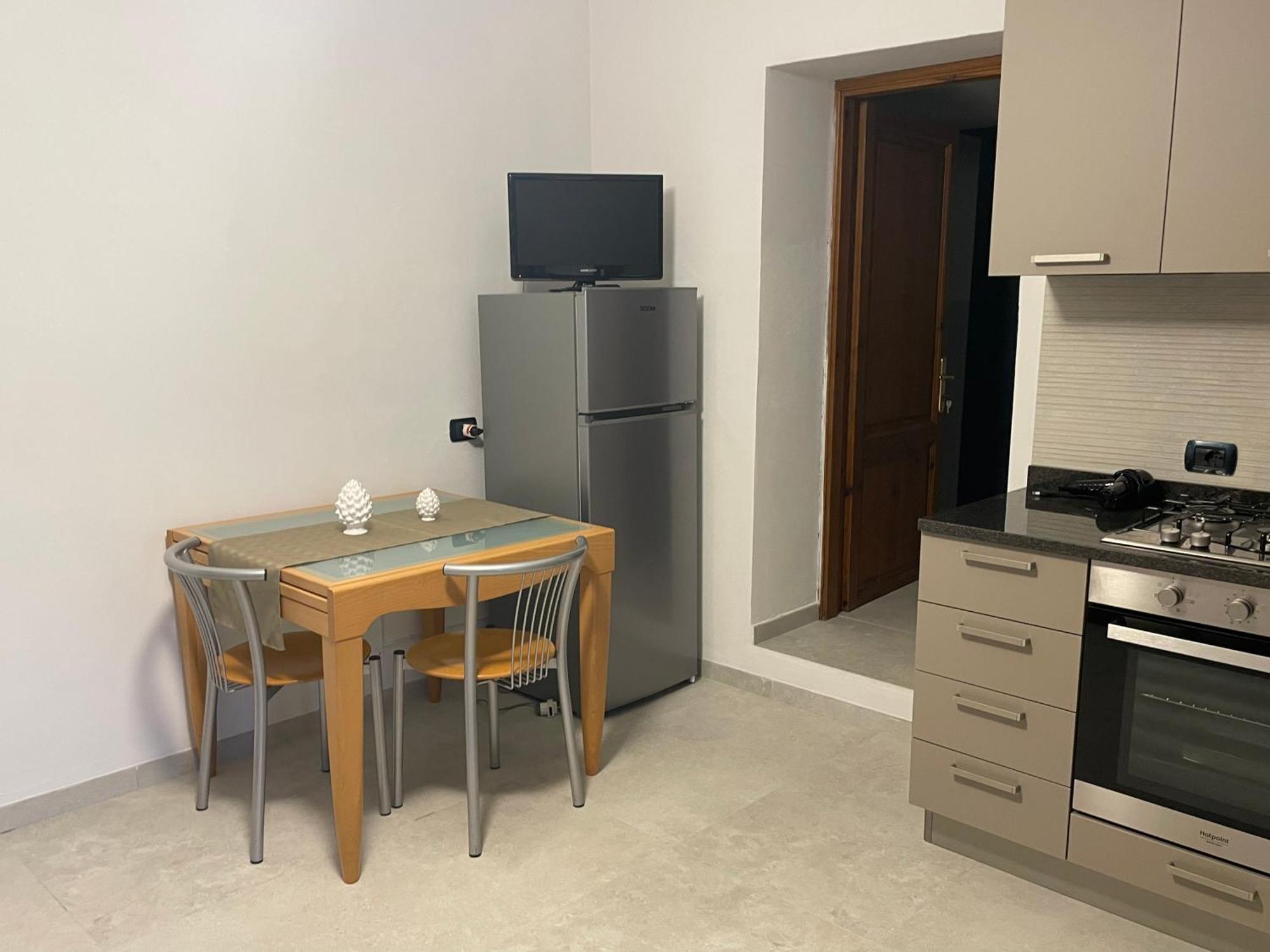 Casa Vacanza Le Case ซานจีมิญญาโน ภายนอก รูปภาพ